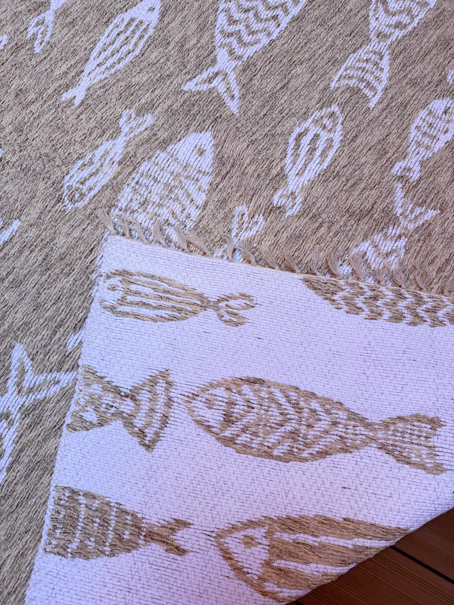 Tapis Artisanal Réversible Poisson Blanc