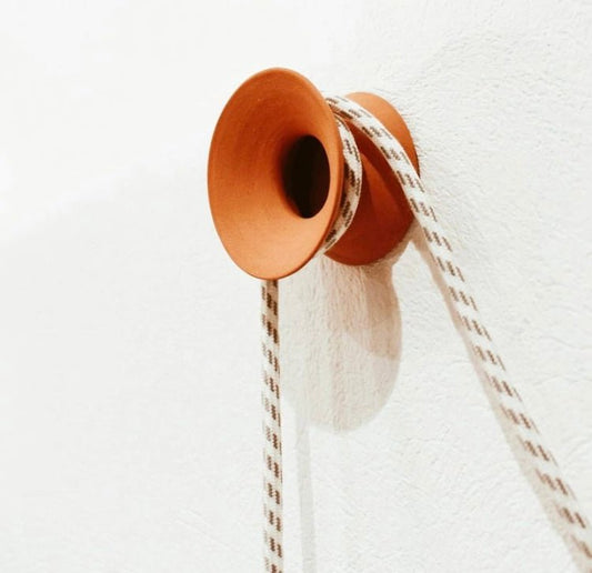 Patère murale en céramique – Inma Peroli - Brut - nenita - deco - 