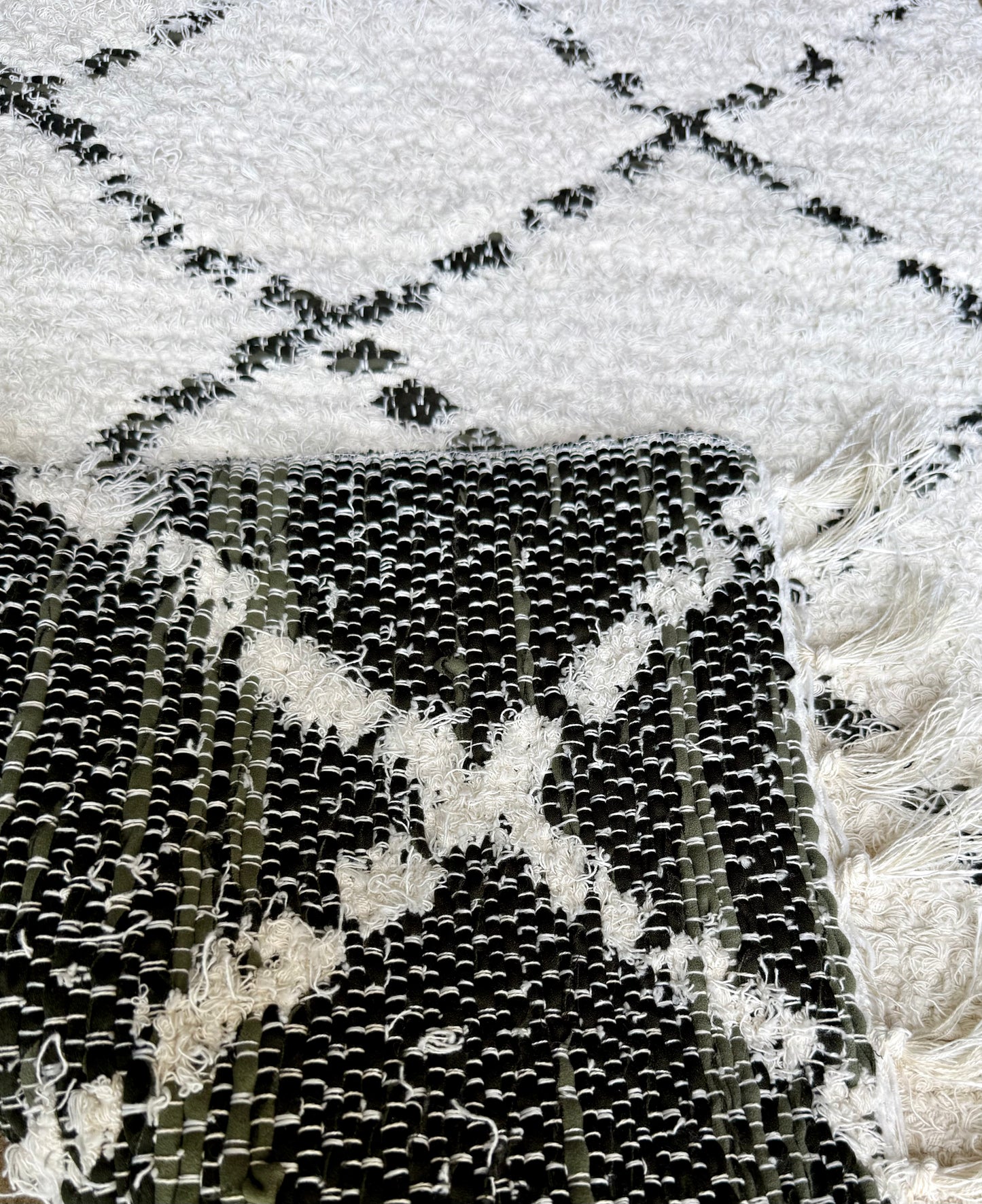 Tapis artisanal réversible Kaki